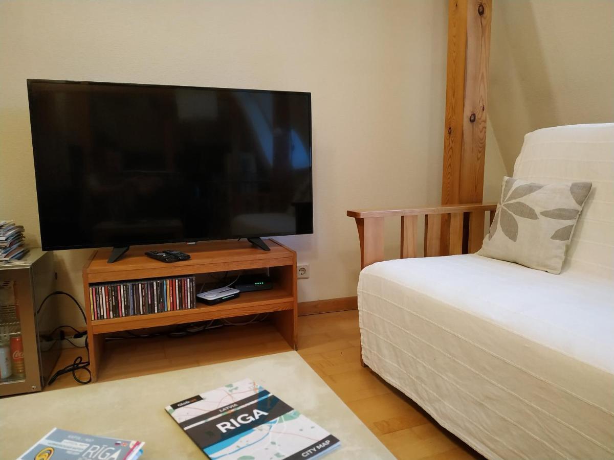 Sunlit Loft Apartment รีกา ภายนอก รูปภาพ