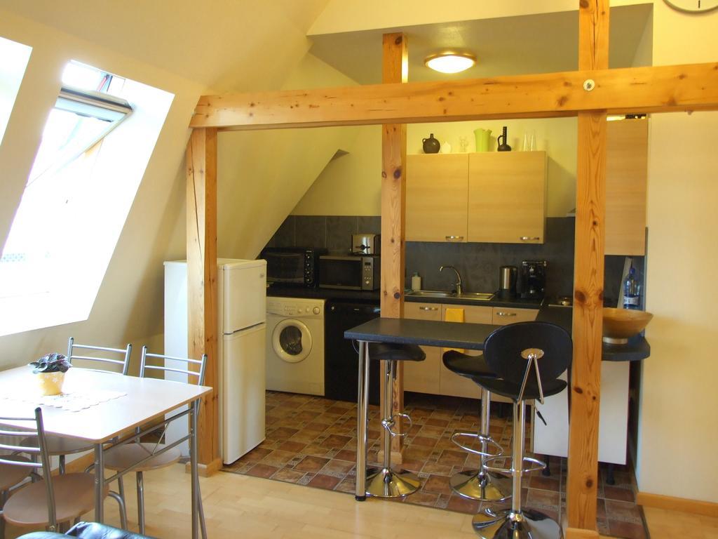 Sunlit Loft Apartment รีกา ภายนอก รูปภาพ