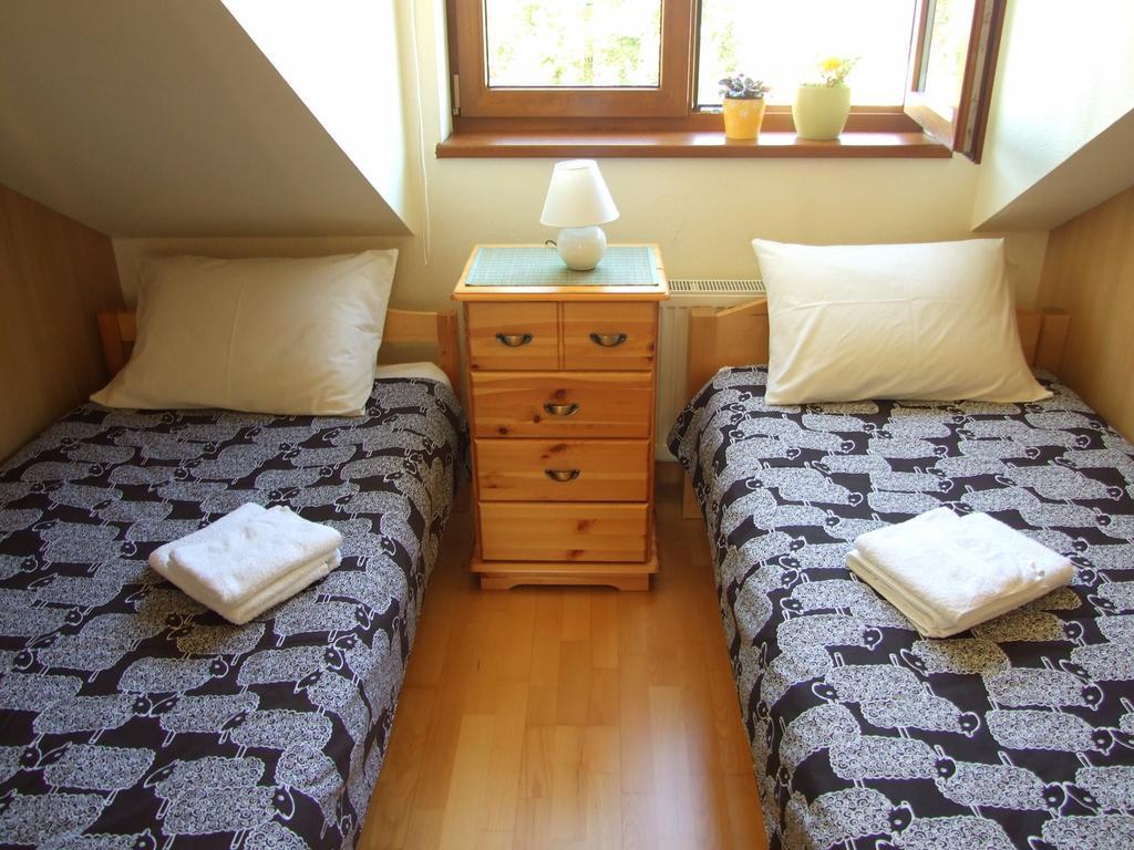 Sunlit Loft Apartment รีกา ภายนอก รูปภาพ